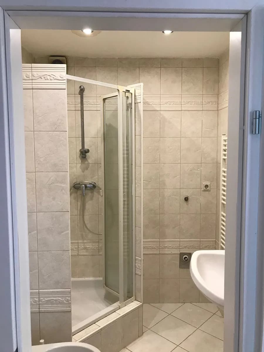 2-Zimmer-Wohnung mieten in Wien – 42 m², € 820 – Bild 2 von 8