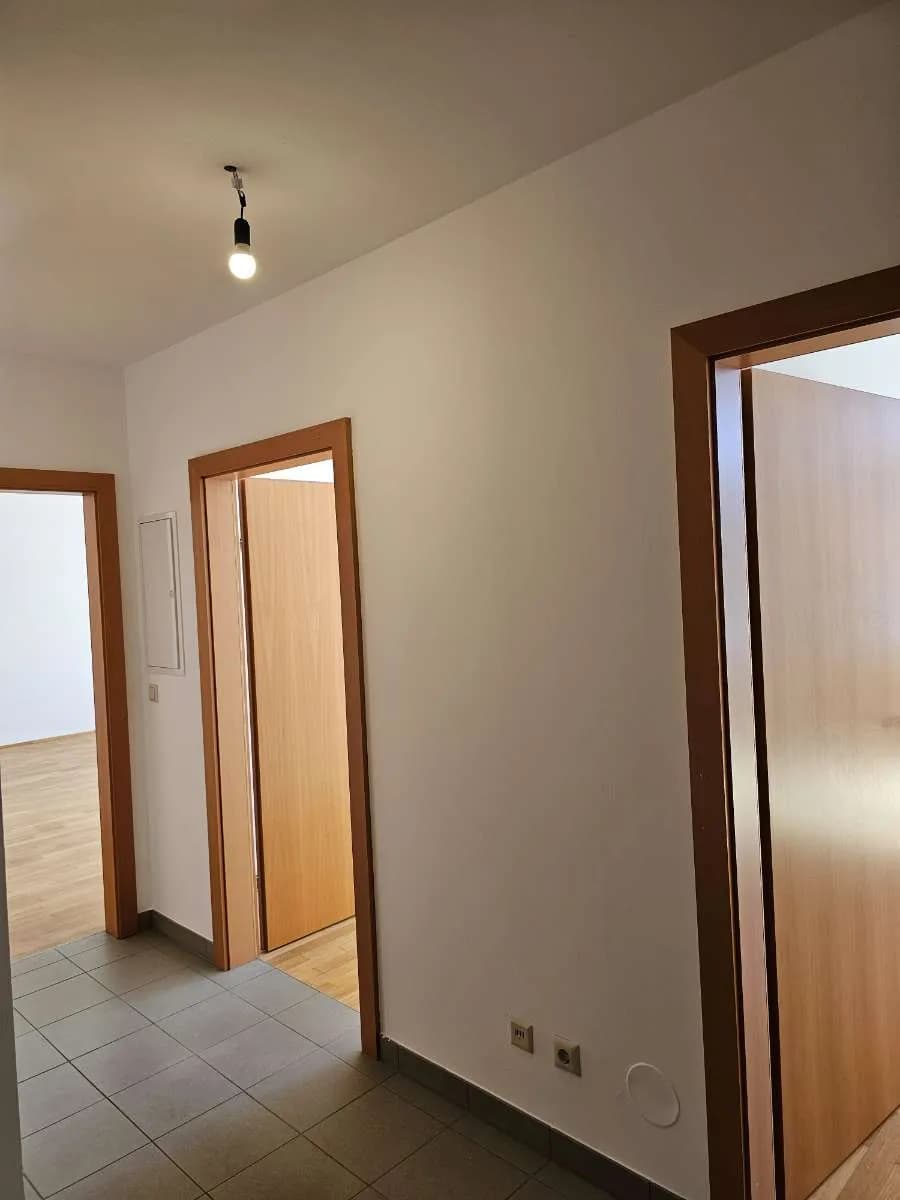 3-Zimmer-Wohnung mieten in Voitsberg – 80 m², € 1.000 – Bild 5 von 9