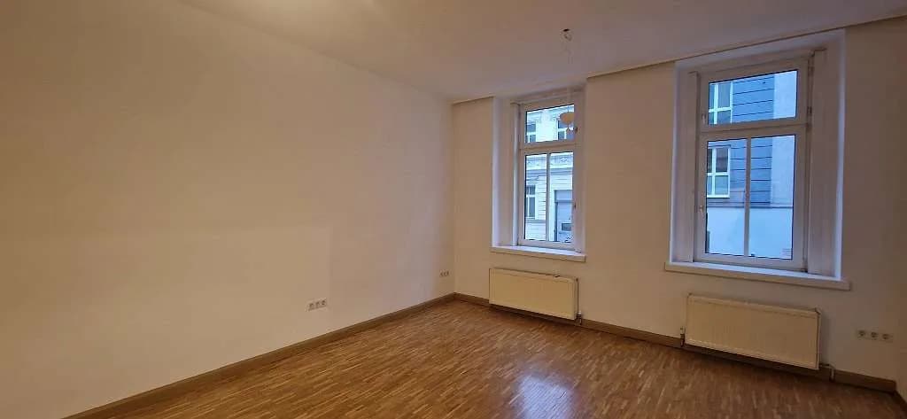 4-Zimmer-Wohnung mieten in Wien – 112 m², € 1.600 – Bild 2 von 13