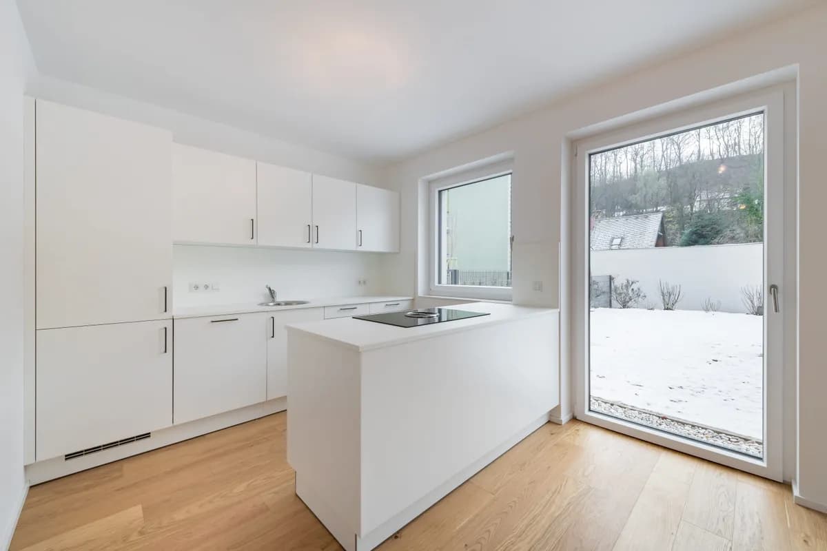 4-Zimmer-Wohnung mieten in Wels-Land – 90 m², € 1.900 – Bild 2 von 23