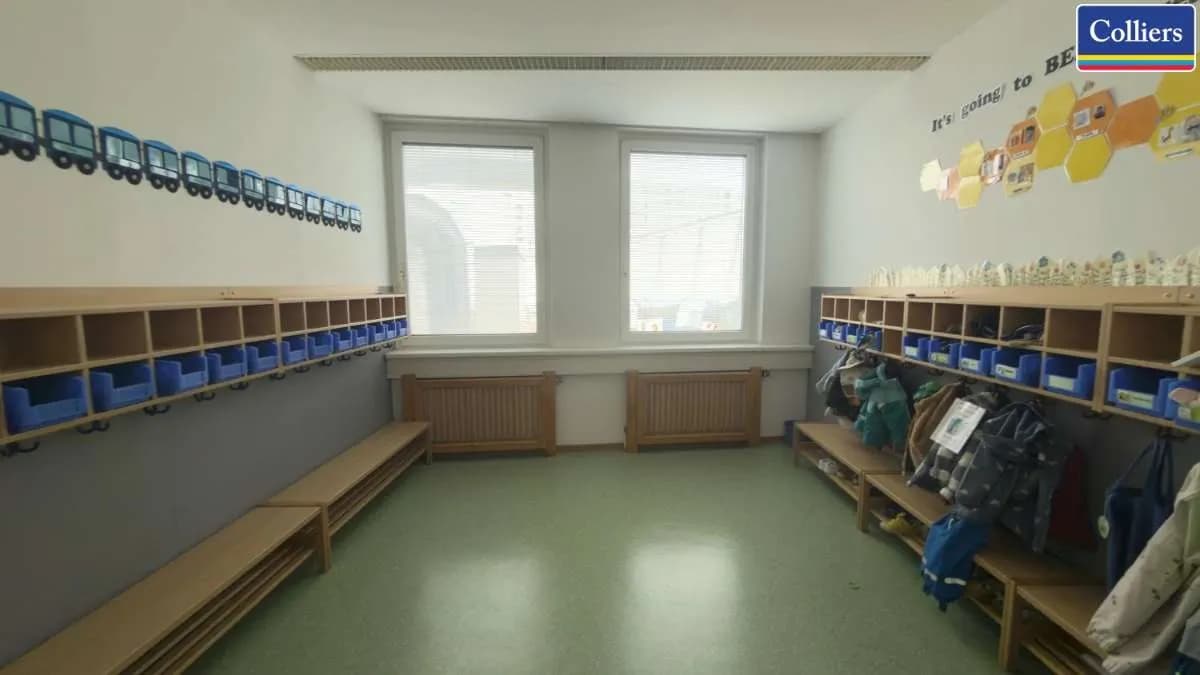 12-Zimmer-Gewerbeimmobilie mieten in Wien – 670 m², € 12.197 – Bild 3 von 6