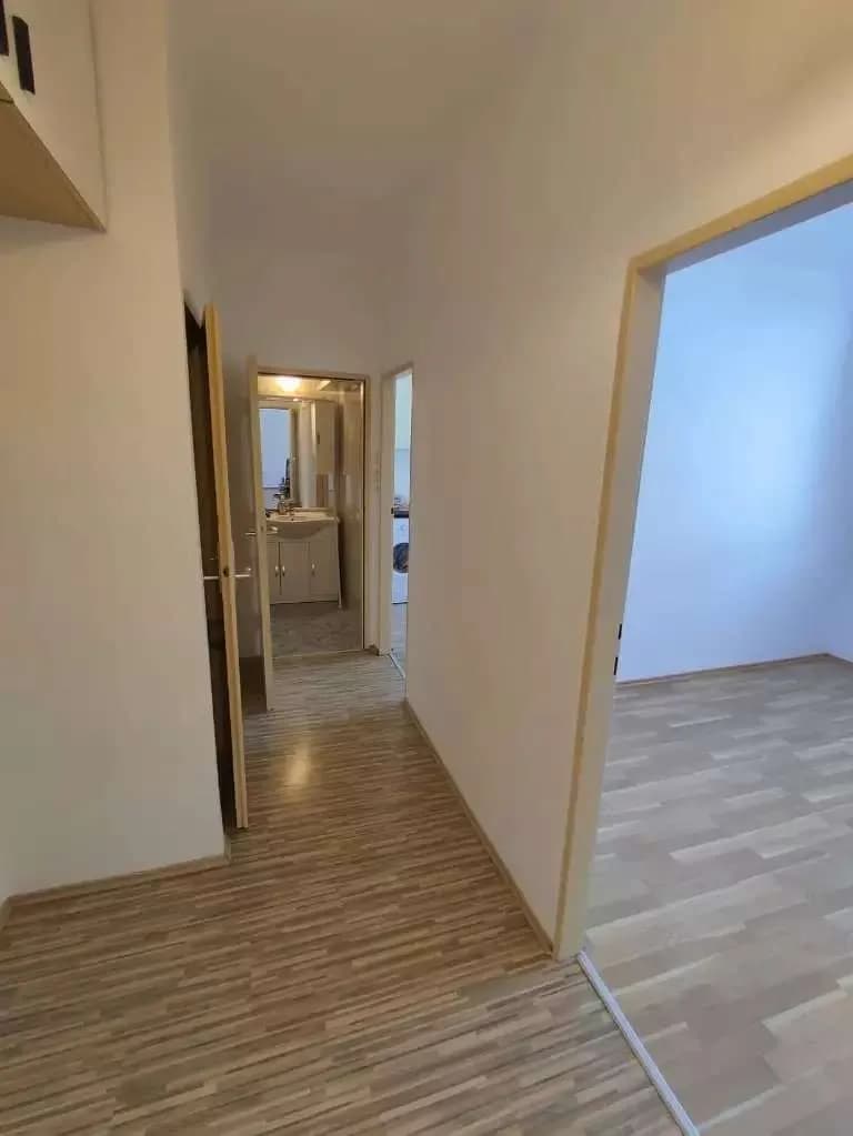 2-Zimmer-Wohnung mieten in Bruck an der Leitha – 50 m², € 730 – Bild 5 von 12