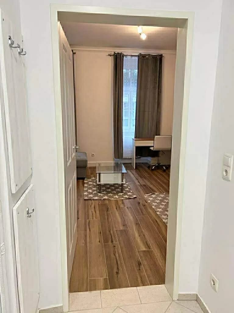 1-Zimmer-Wohnung mieten in Wien – 30 m², € 700