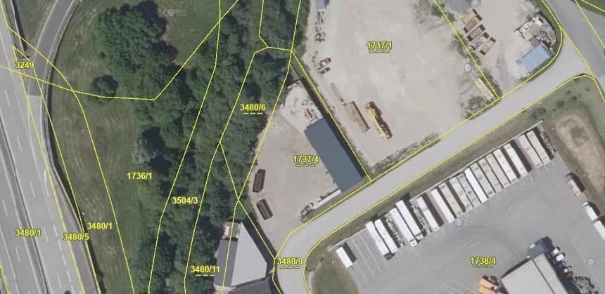 Immobilie mieten in Vöcklabruck – 1 800 m², € 3