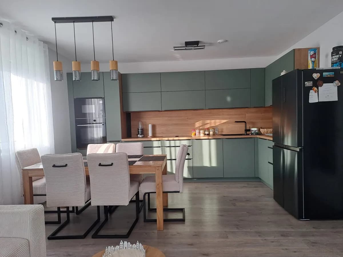 3-Zimmer-Wohnung mieten in Neunkirchen – 74 m², € 874 – Bild 3 von 10