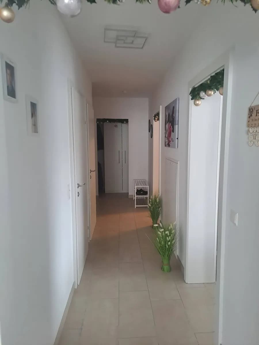 3-Zimmer-Wohnung mieten in Neunkirchen – 74 m², € 874 – Bild 6 von 10