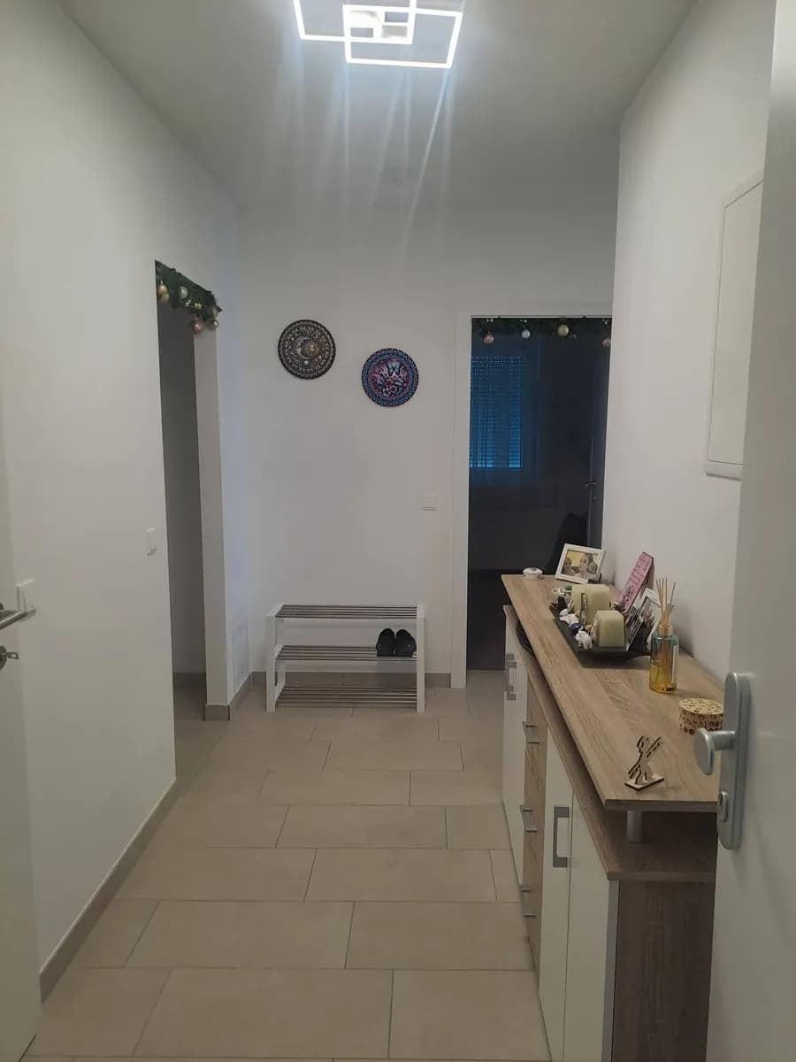 3-Zimmer-Wohnung mieten in Neunkirchen – 74 m², € 874 – Bild 7 von 10