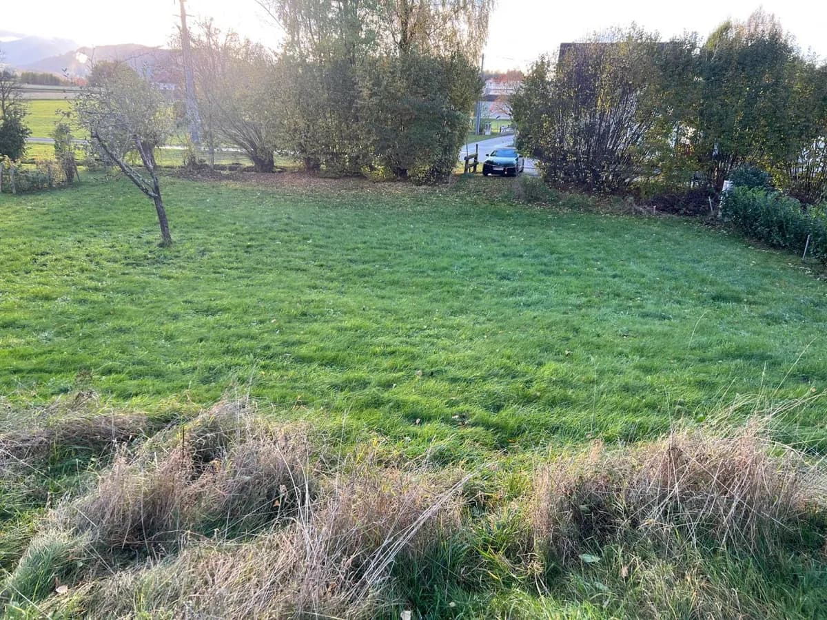 Grundstück kaufen in Gmunden – 1 503 m², € 225.000 – Bild 2 von 6