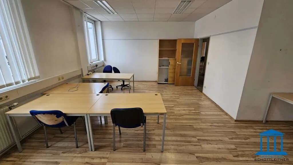 6-Zimmer-Gewerbeimmobilie mieten in Wiener Neustadt – 300 m², € 3.547 – Bild 12 von 26
