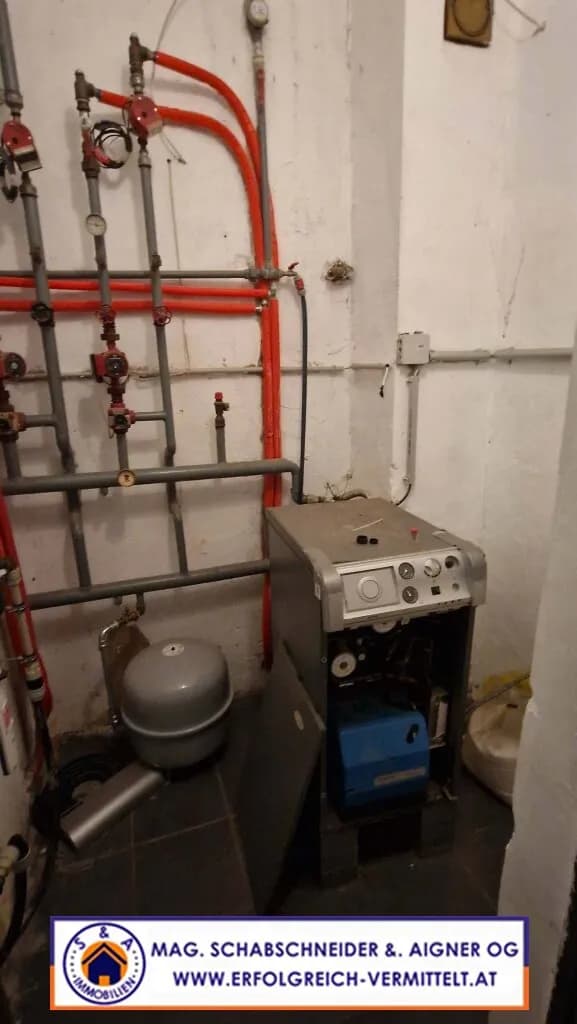 9-Zimmer-Gewerbeimmobilie kaufen in Melk – 211 m², € 192.000 – Bild 9 von 12