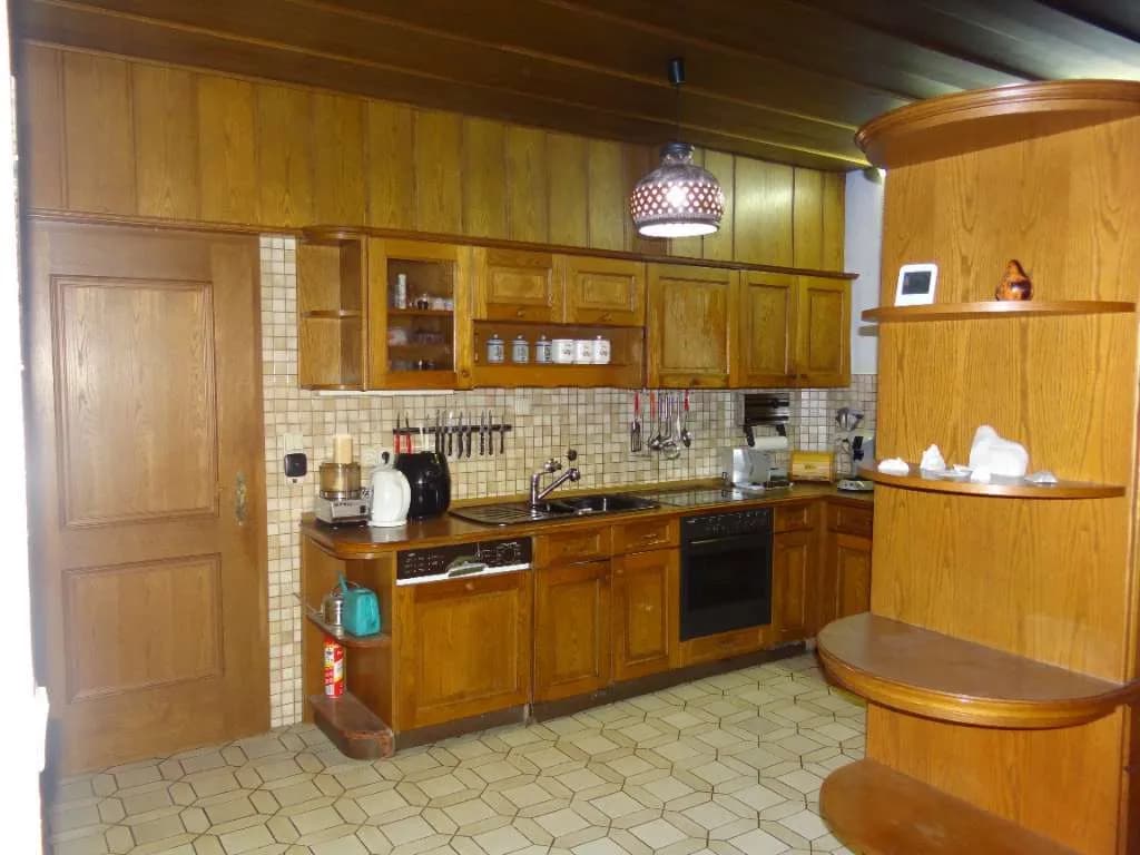 7-Zimmer-Haus kaufen in Klagenfurt – 244 m², € 549.000 – Bild 14 von 47