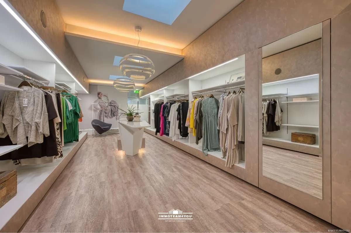 2-Zimmer-Gewerbeimmobilie mieten in Vöcklabruck – 131 m², € 2.046 – Bild 7 von 14