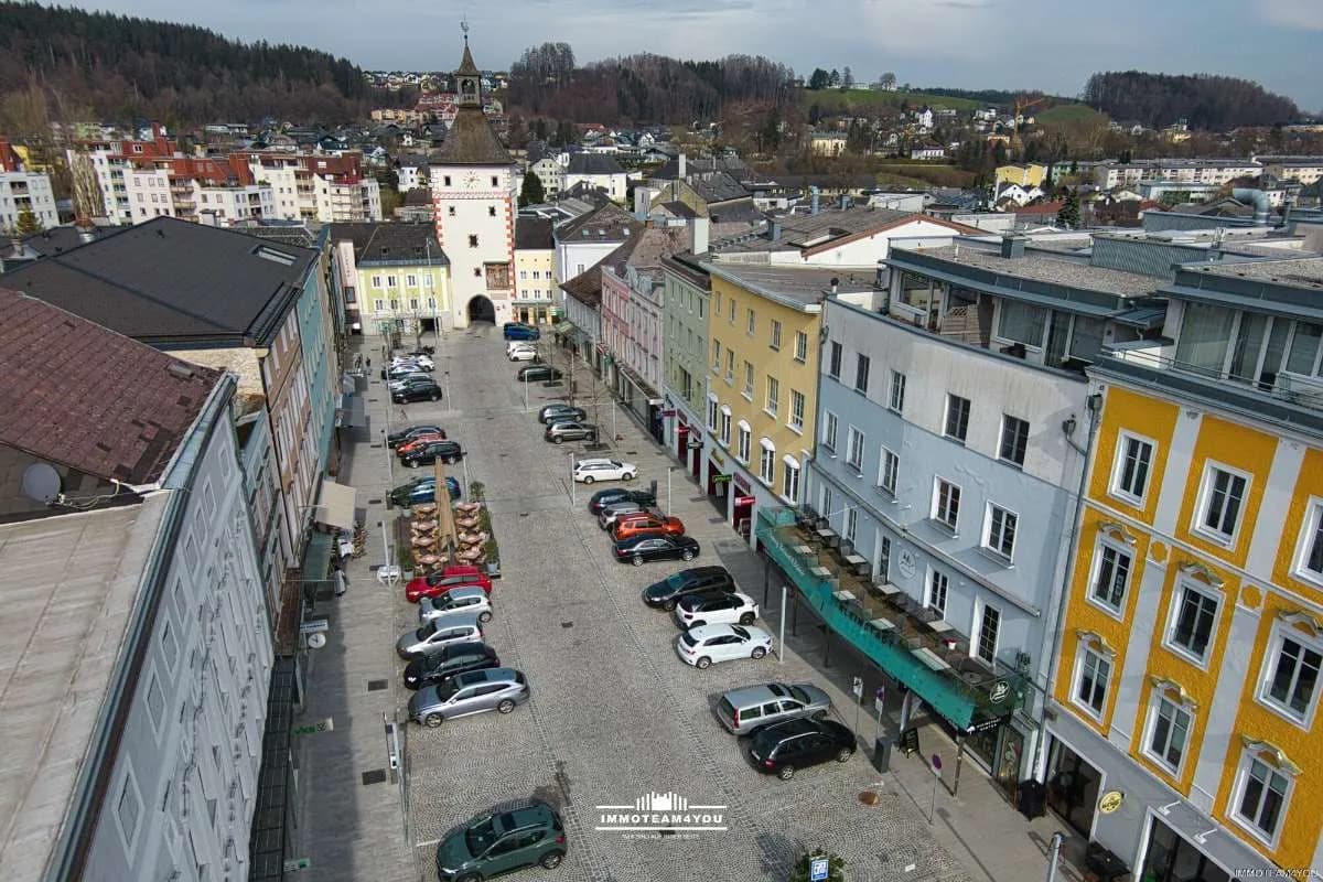 3-Zimmer-Gewerbeimmobilie mieten in Vöcklabruck – 100 m², € 1.595 – Bild 12 von 13