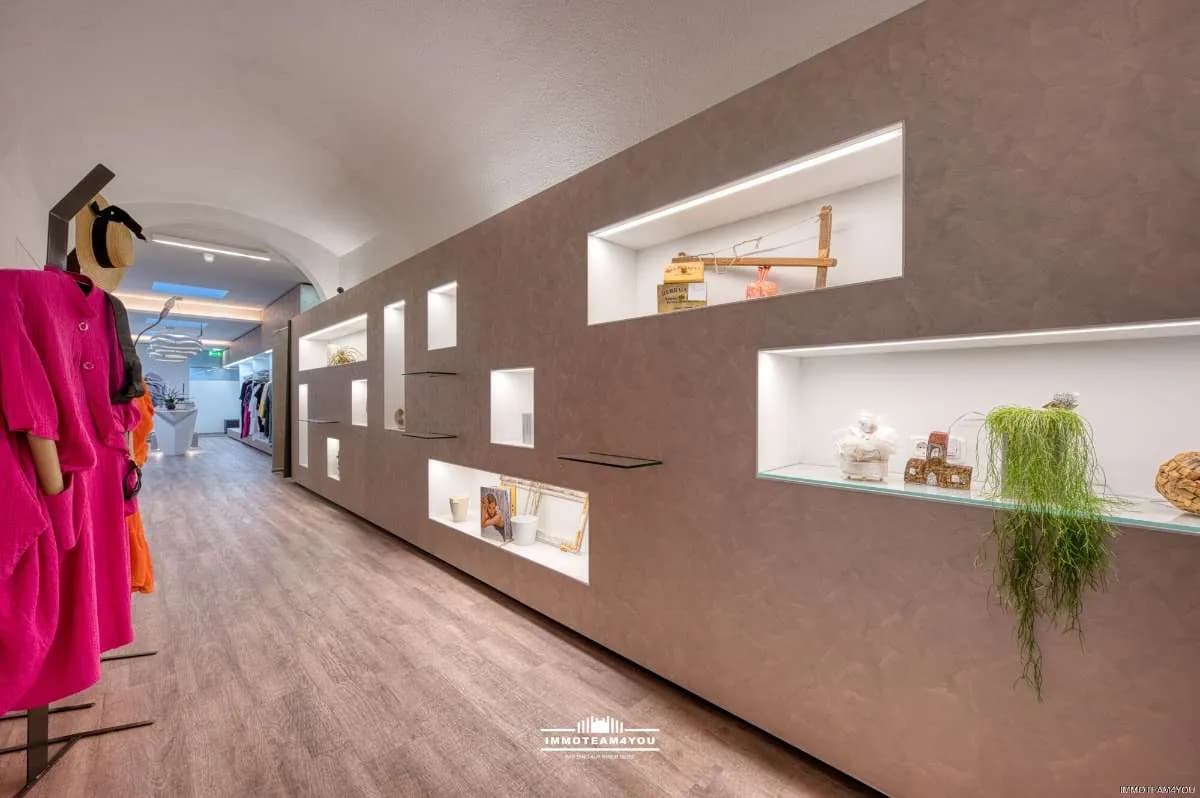 5-Zimmer-Gewerbeimmobilie mieten in Vöcklabruck – 231 m², € 3.167 – Bild 4 von 18