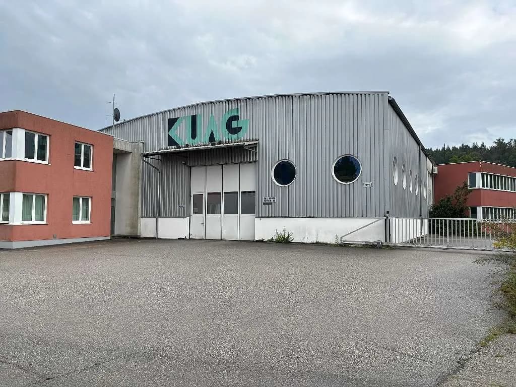 Immobilie mieten in Linz Land – 6 000 m² – Bild 1 von 26