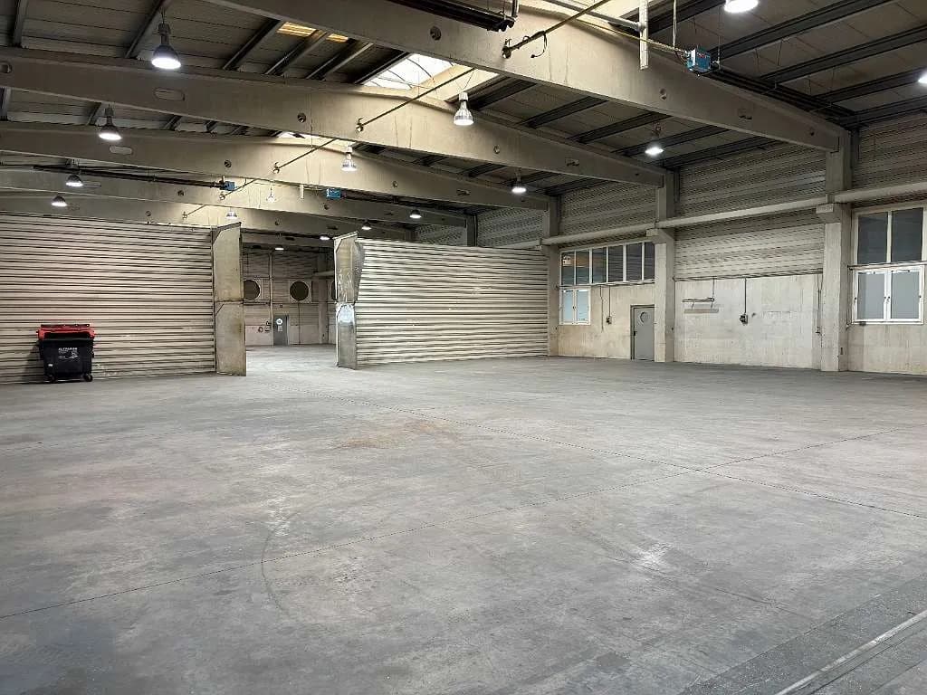 Immobilie mieten in Linz Land – 6 000 m² – Bild 7 von 26