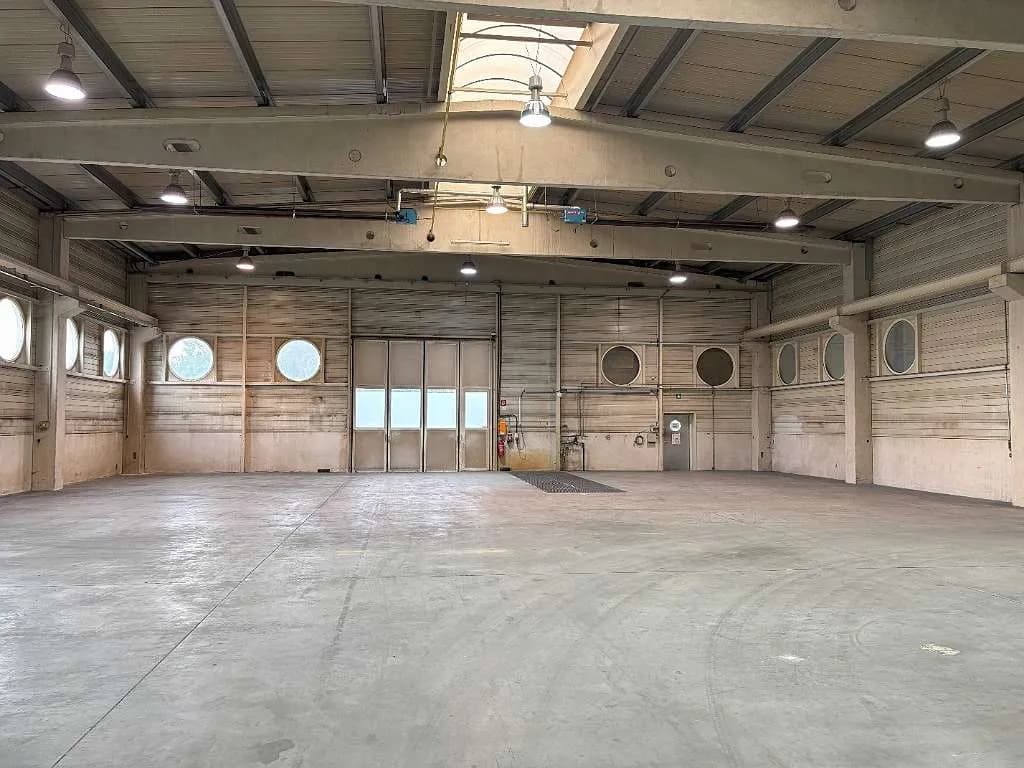 Immobilie mieten in Linz Land – 6 000 m² – Bild 12 von 26
