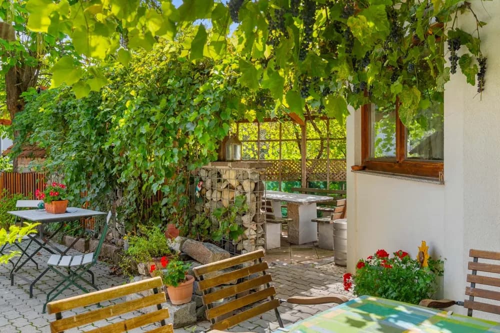 Haus kaufen in Villach Land – 250 m², € 1.070.000 – Bild 5 von 11