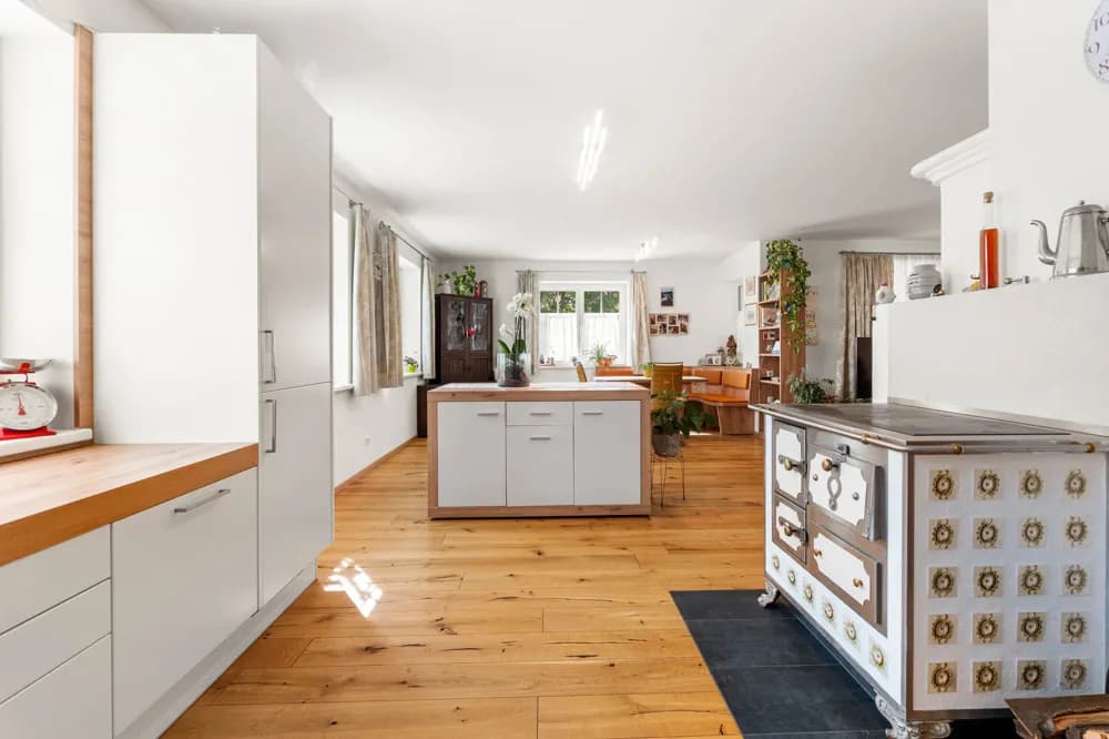Haus kaufen in Villach Land – 250 m², € 1.070.000 – Bild 8 von 11