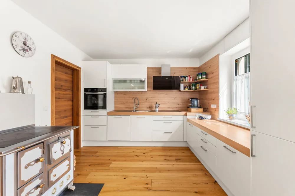 Haus kaufen in Villach Land – 250 m², € 1.070.000 – Bild 9 von 11
