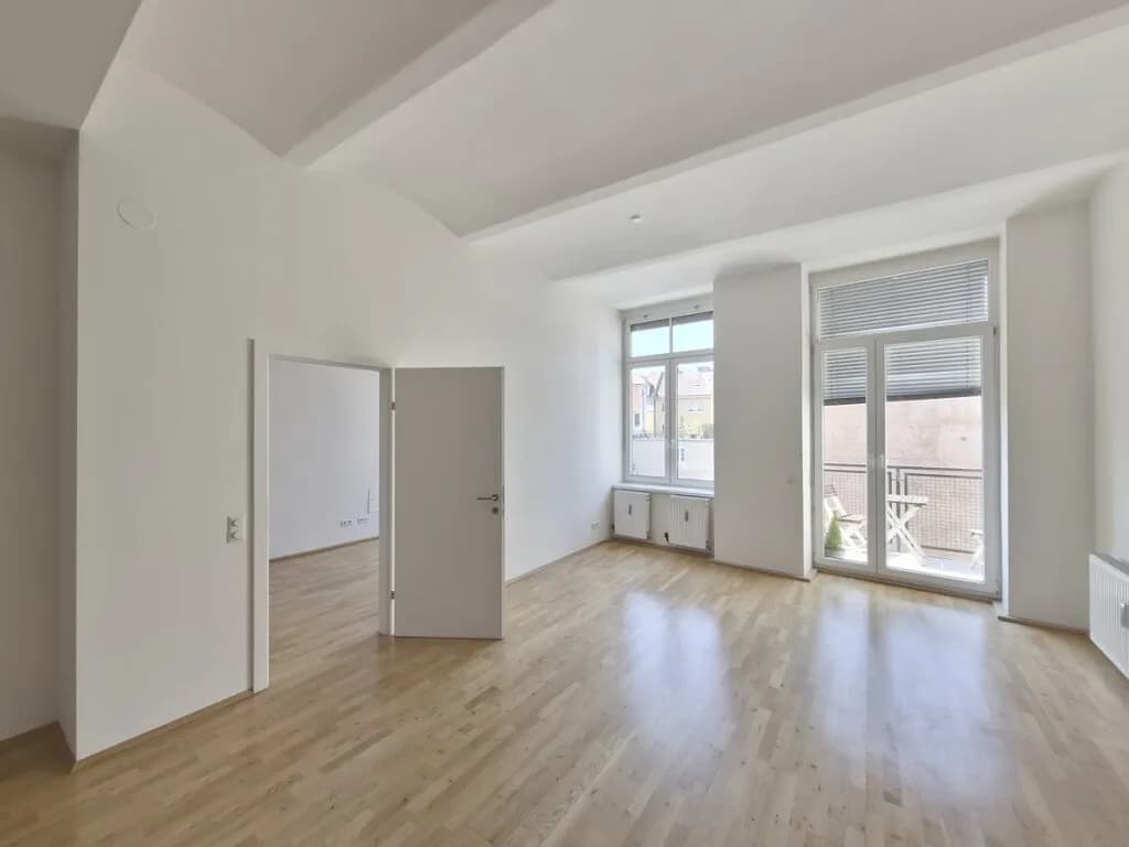 3-Zimmer-Wohnung mieten in Linz – 94 m², € 1.534 – Bild 2 von 9