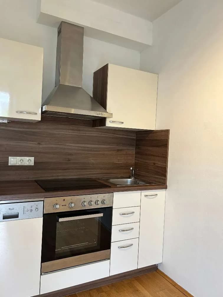 Wohnung mieten in Klagenfurt – 33 m², € 780 – Bild 5 von 22