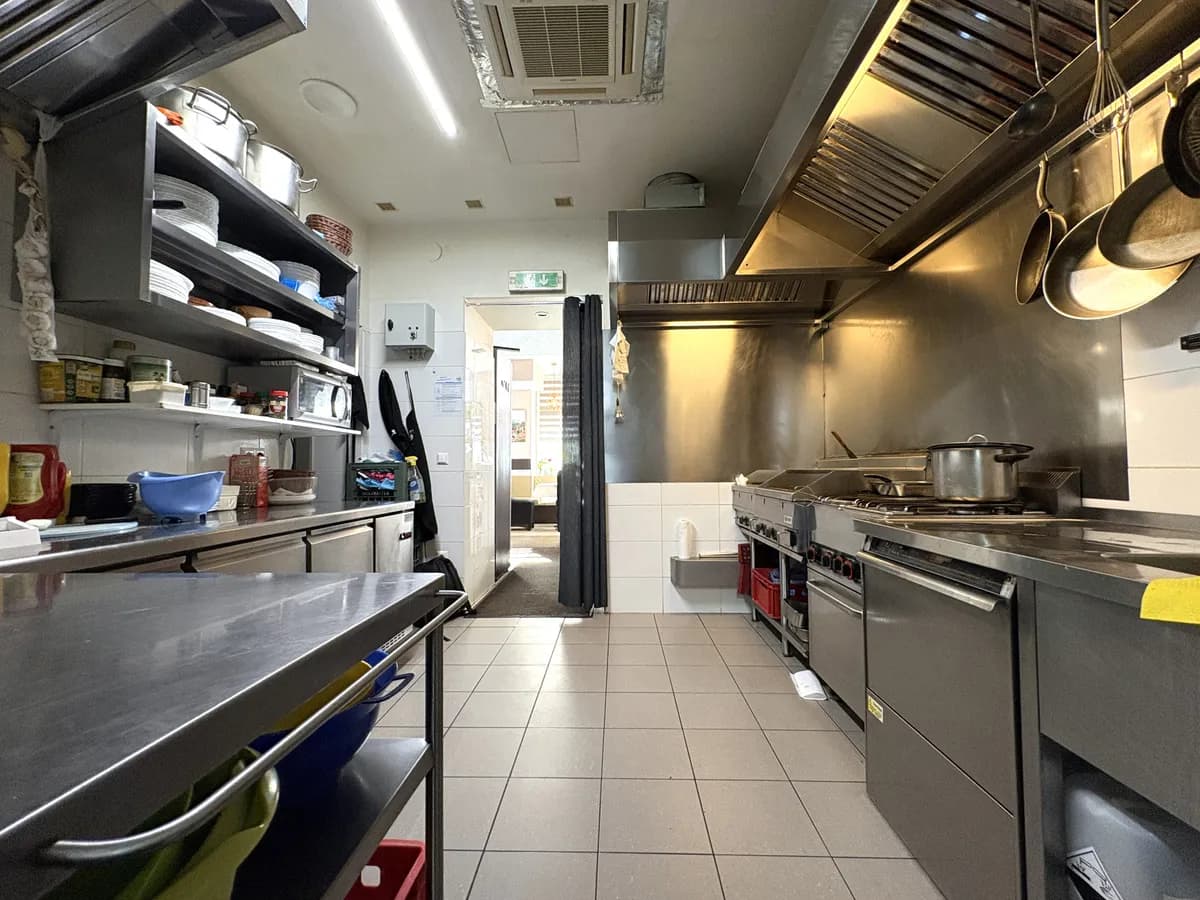 Gewerbeimmobilie kaufen in Wien – 82 m², € 299.000 – Bild 17 von 28