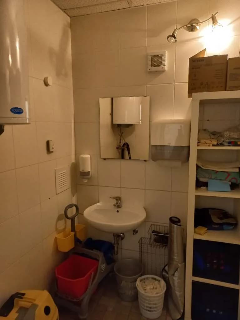 Gewerbeimmobilie mieten in Bruck-Mürzzuschlag – 197 m², € 5 – Bild 10 von 12