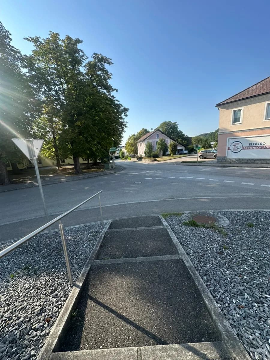 1-Zimmer-Gewerbeimmobilie mieten in Ried im Innkreis – 35 m², € 750 – Bild 3 von 20