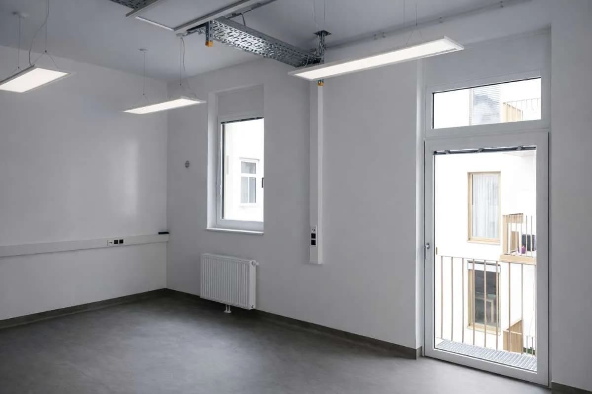 1-Zimmer-Gewerbeimmobilie mieten in Wien – 44 m², € 697 – Bild 3 von 11