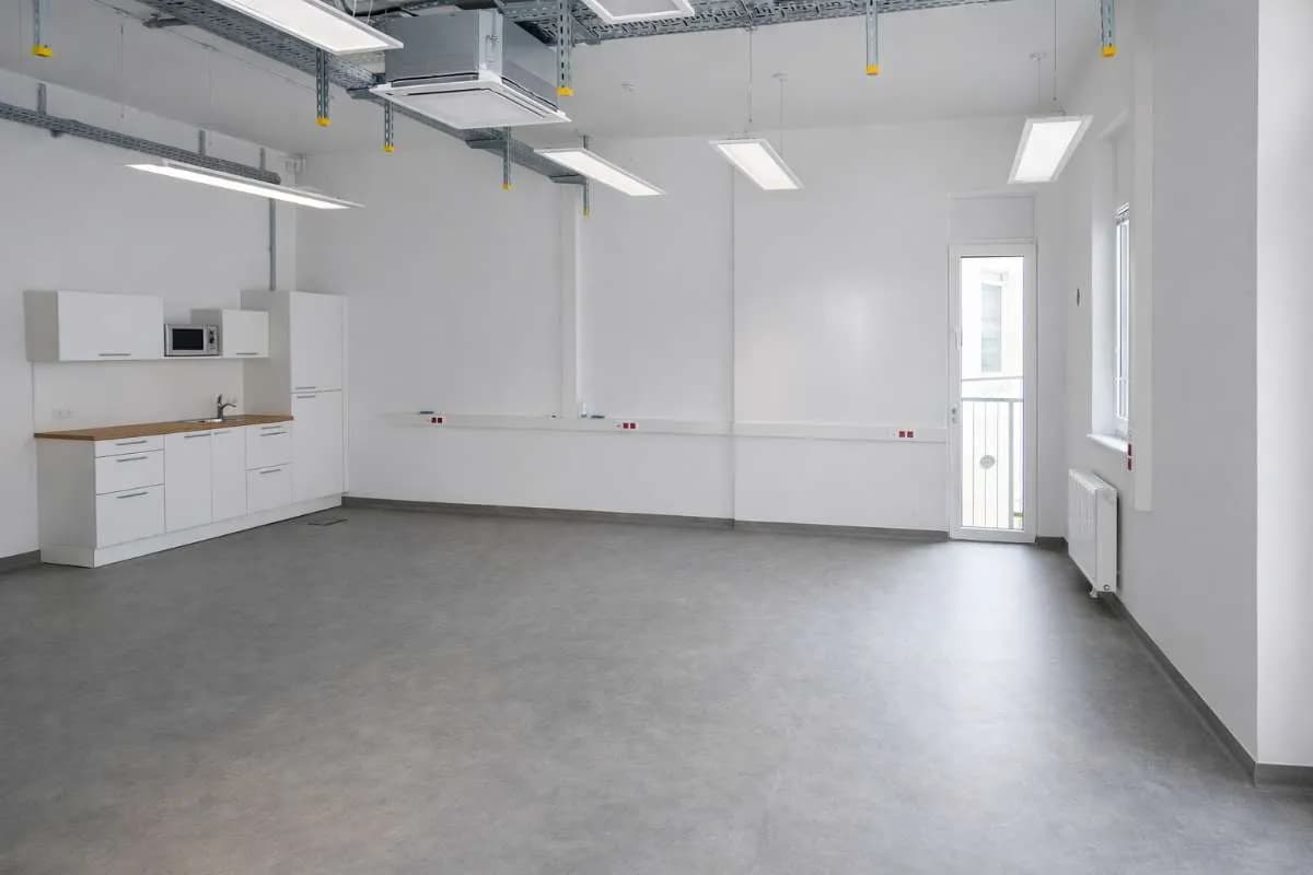 1-Zimmer-Gewerbeimmobilie mieten in Wien – 44 m², € 697 – Bild 5 von 11