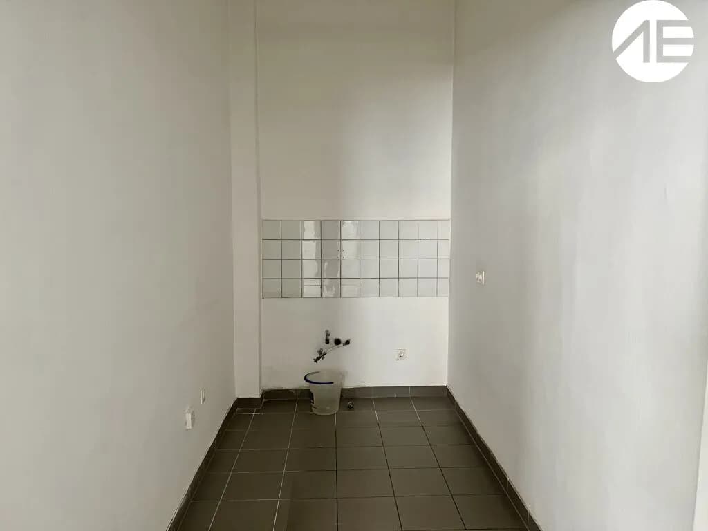 6-Zimmer-Gewerbeimmobilie mieten in Wien – 125 m², € 1.915 – Bild 13 von 15