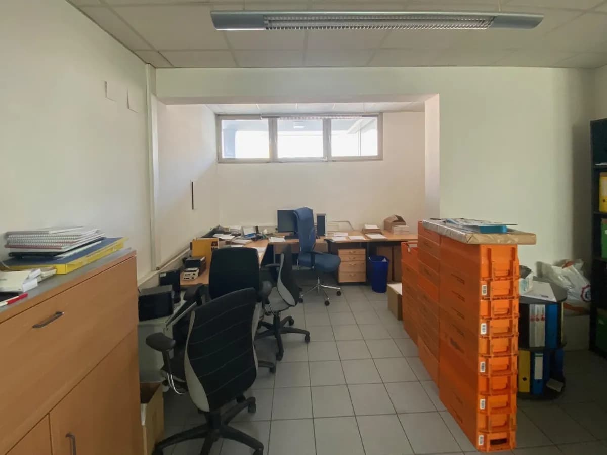 Gewerbeimmobilie mieten in Wels – 140 m², € 1.442 – Bild 6 von 12