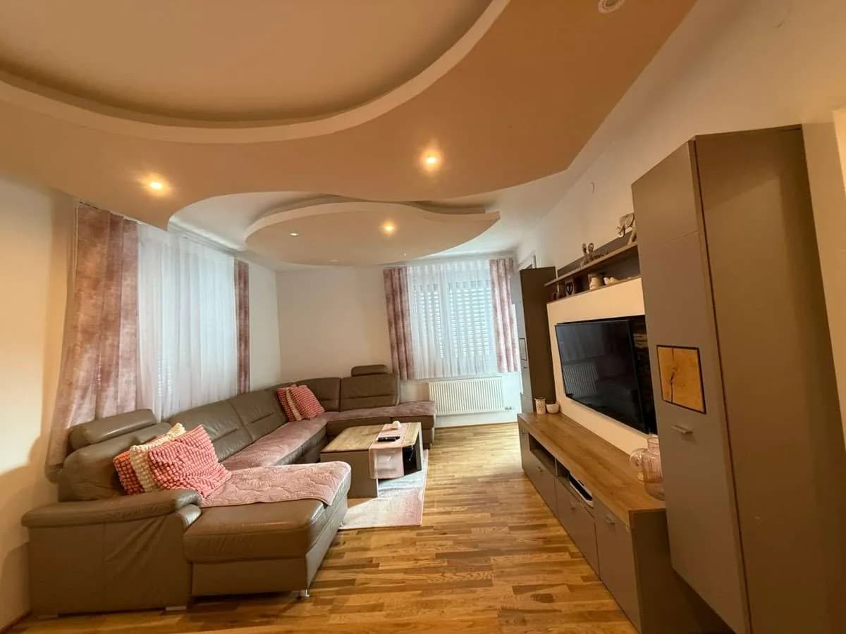 4-Zimmer-Wohnung kaufen in Linz Land – 85 m², € 370.000 – Bild 2 von 9
