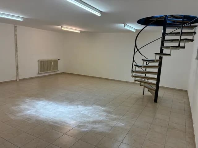 10-Zimmer-Gewerbeimmobilie kaufen in Hallein – 226 m², € 780.000 – Bild 7 von 12