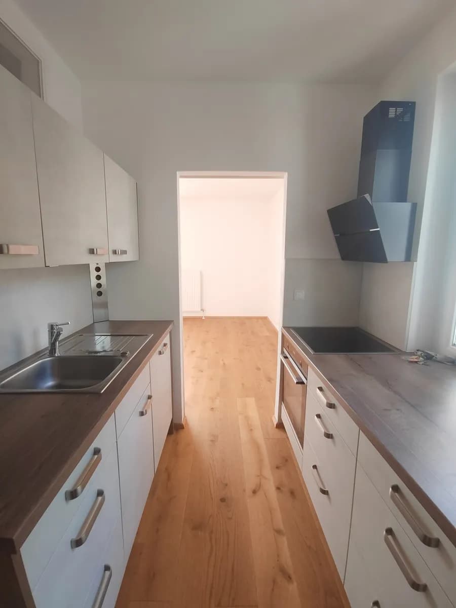 2-Zimmer-Wohnung mieten in Vöcklabruck – 51 m², € 850 – Bild 1 von 20