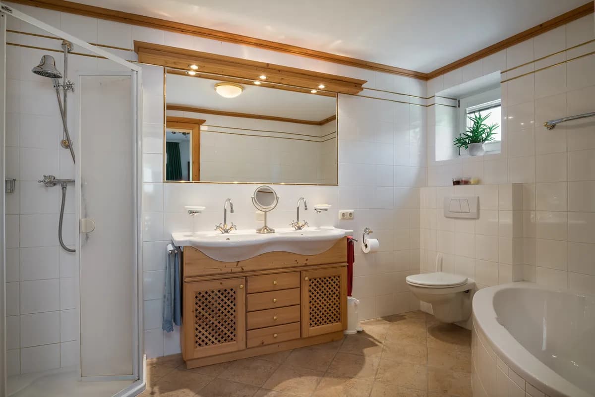 5-Zimmer-Wohnung kaufen in Kitzbühel – 145 m², € 2.000.000 – Bild 10 von 12