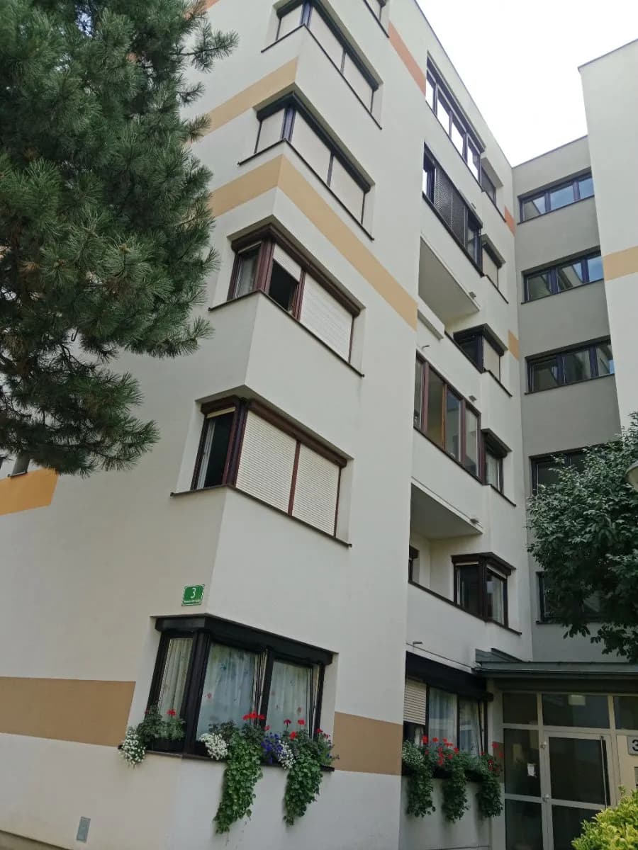 2-Zimmer-Wohnung kaufen in Graz – 61 m², € 130.000