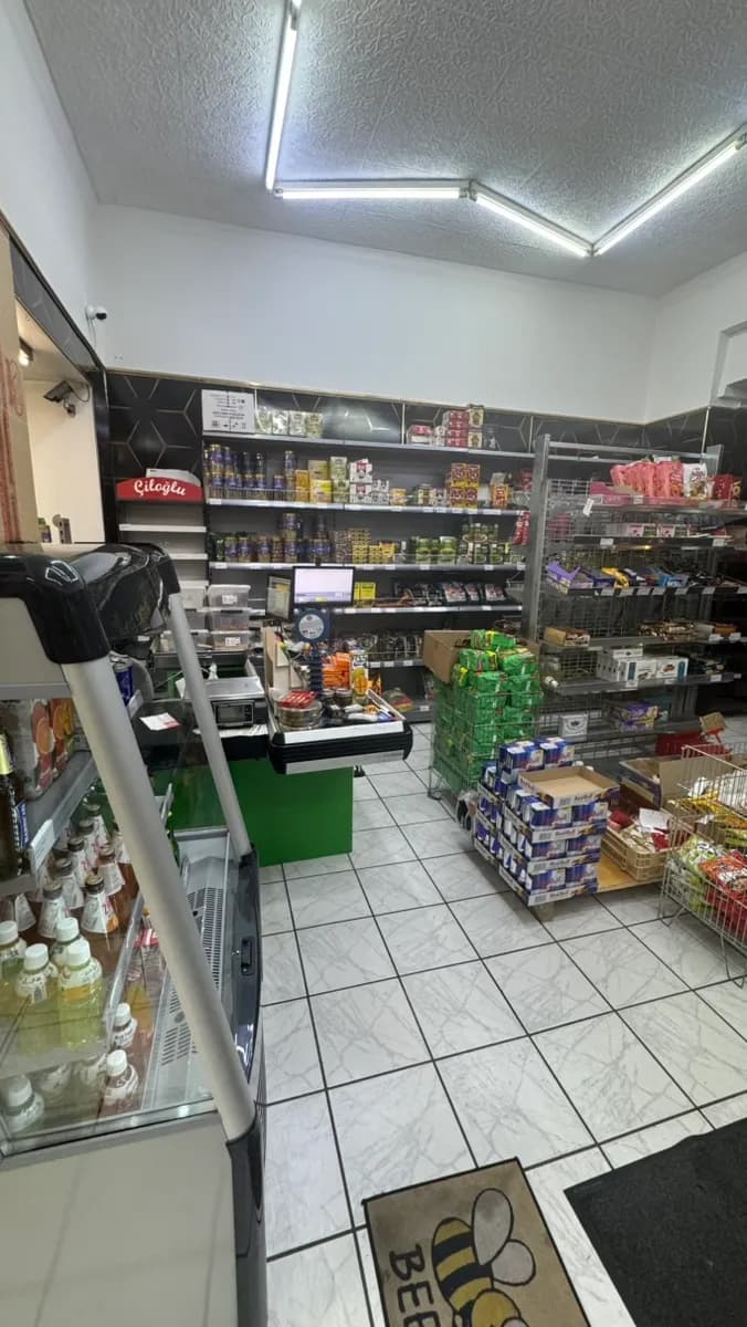 5-Zimmer-Gewerbeimmobilie mieten in Wien – 61 m², € 745 – Bild 3 von 7