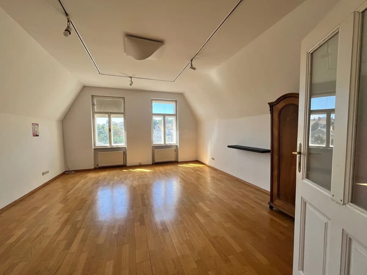 4-Zimmer-Wohnung mieten in Wien – 120 m², € 950 – Bild 1 von 6