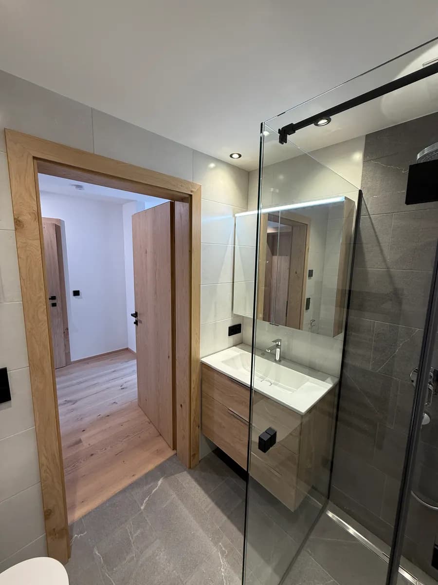 2-Zimmer-Wohnung mieten in Kitzbühel – 42 m², € 1.430 – Bild 3 von 10