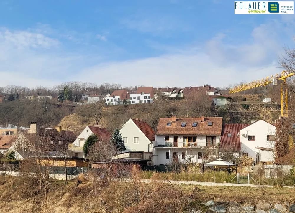 Grundstück kaufen in Krems an der Donau – 2 750 m², € 890.000 – Bild 3 von 4