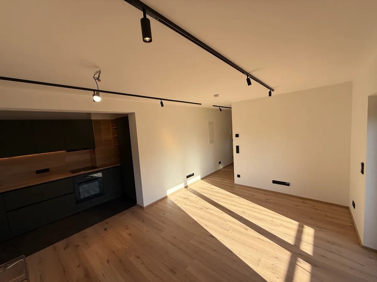 2-Zimmer-Wohnung mieten in Kitzbühel – 45 m², € 1.450 – Bild 3 von 12