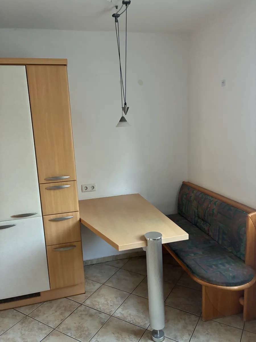 5-Zimmer-Wohnung mieten in Wels – 90 m², € 950 – Bild 2 von 14