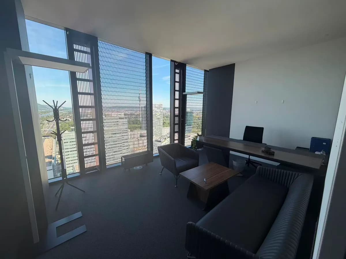 4-Zimmer-Gewerbeimmobilie mieten in Wien – 69 m², € 4.000