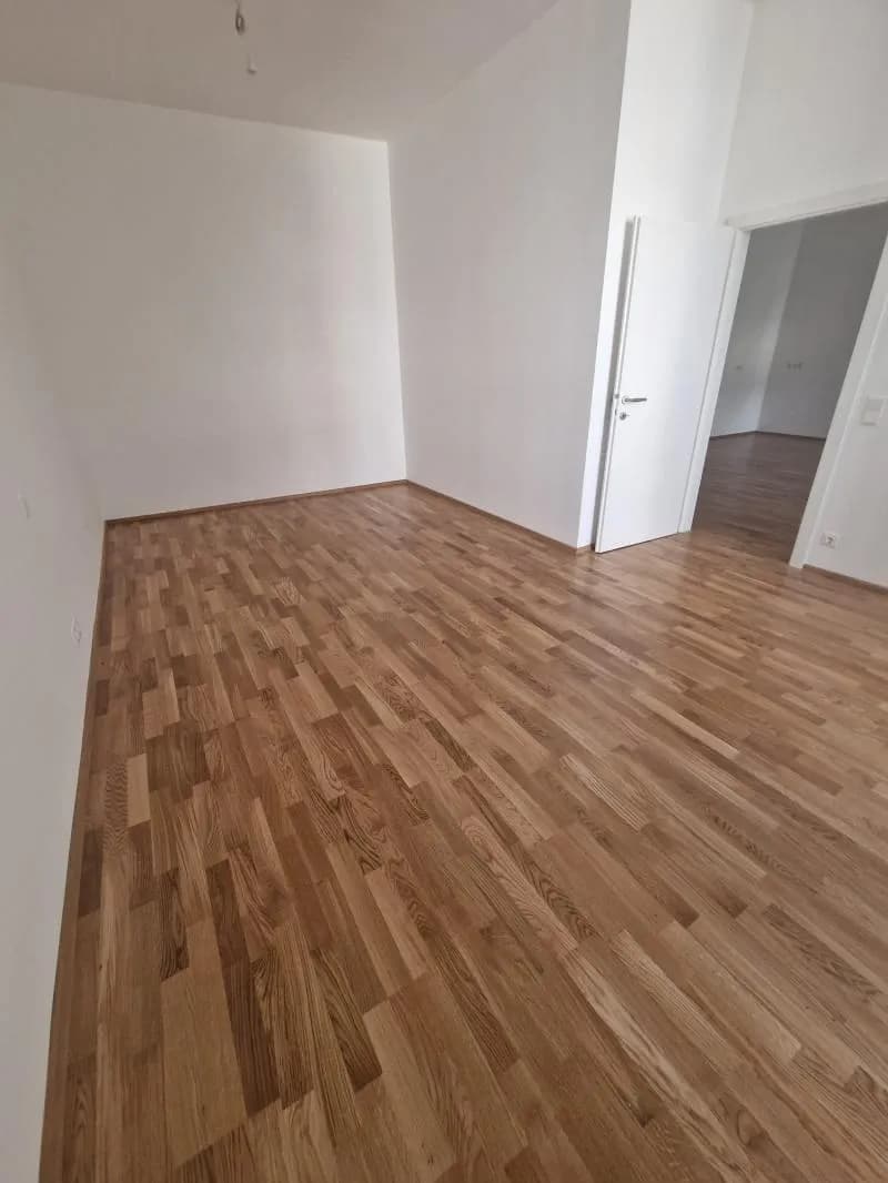 2-Zimmer-Wohnung mieten in Baden – 77,94 m², € 986 – Bild 11 von 11