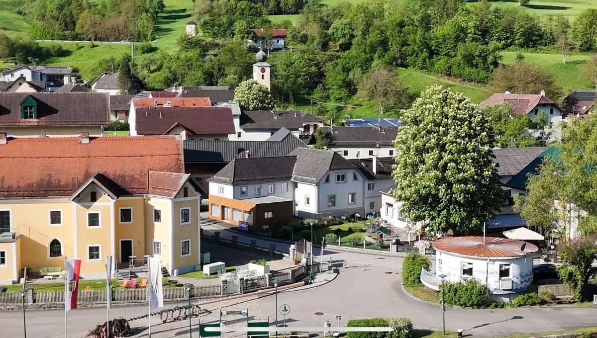 10-Zimmer-Gewerbeimmobilie kaufen in Schärding – 335 m², € 182.450 – Bild 10 von 10
