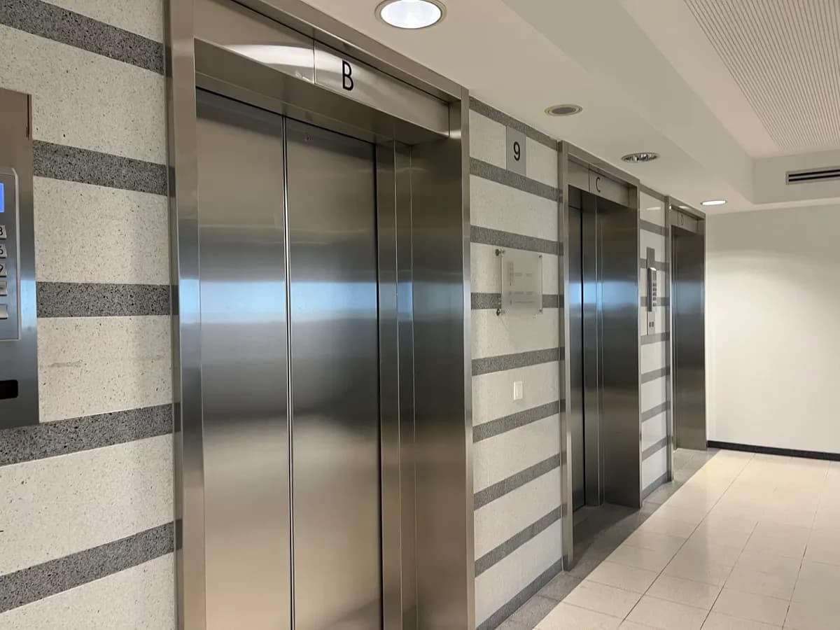 Gewerbeimmobilie mieten in Wien – 596 m², € 23.722 – Bild 7 von 12