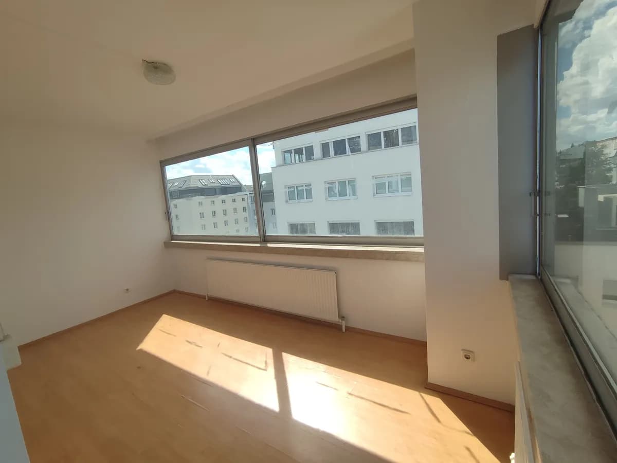2-Zimmer-Wohnung mieten in Linz – 41 m², € 635 – Bild 7 von 11