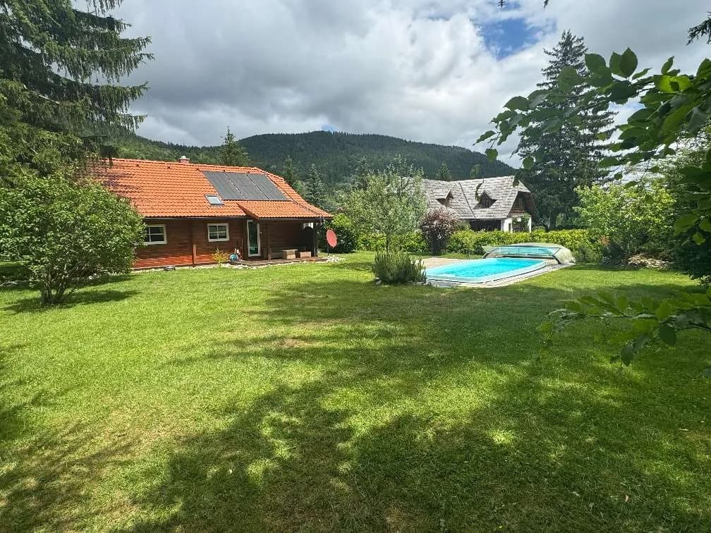 3-Zimmer-Haus mieten in Neunkirchen – 92 m², € 1.490 – Bild 2 von 52